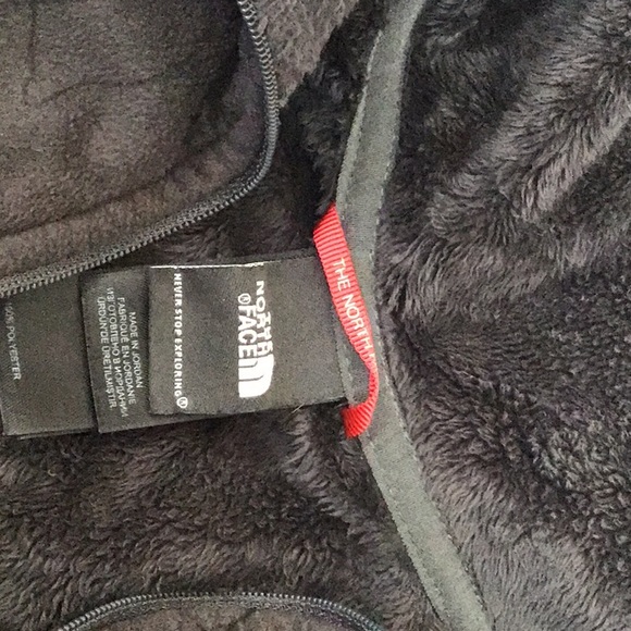 North Face sweater - Picture 4 of 5